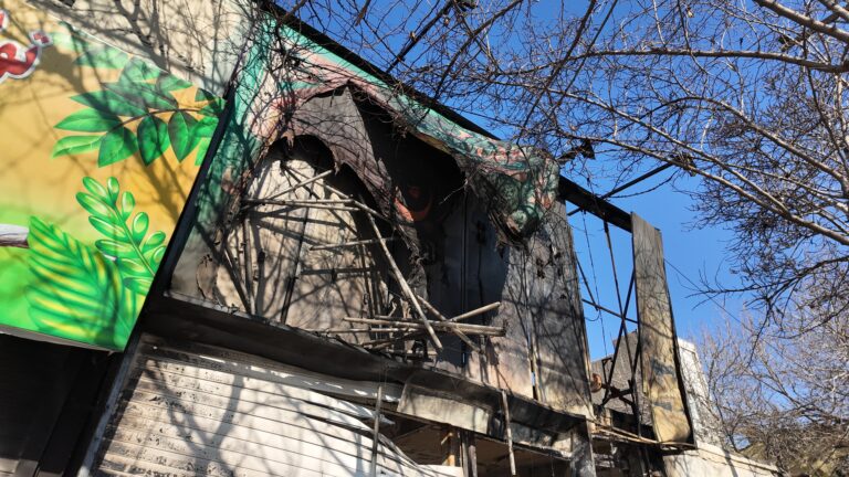 تخریب شعب آبشار عاطفه‌ها 