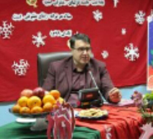 توسط کانون خراسان رضوی：رونمایی از سند چشم انداز قصه گویی کانون انجام شد.