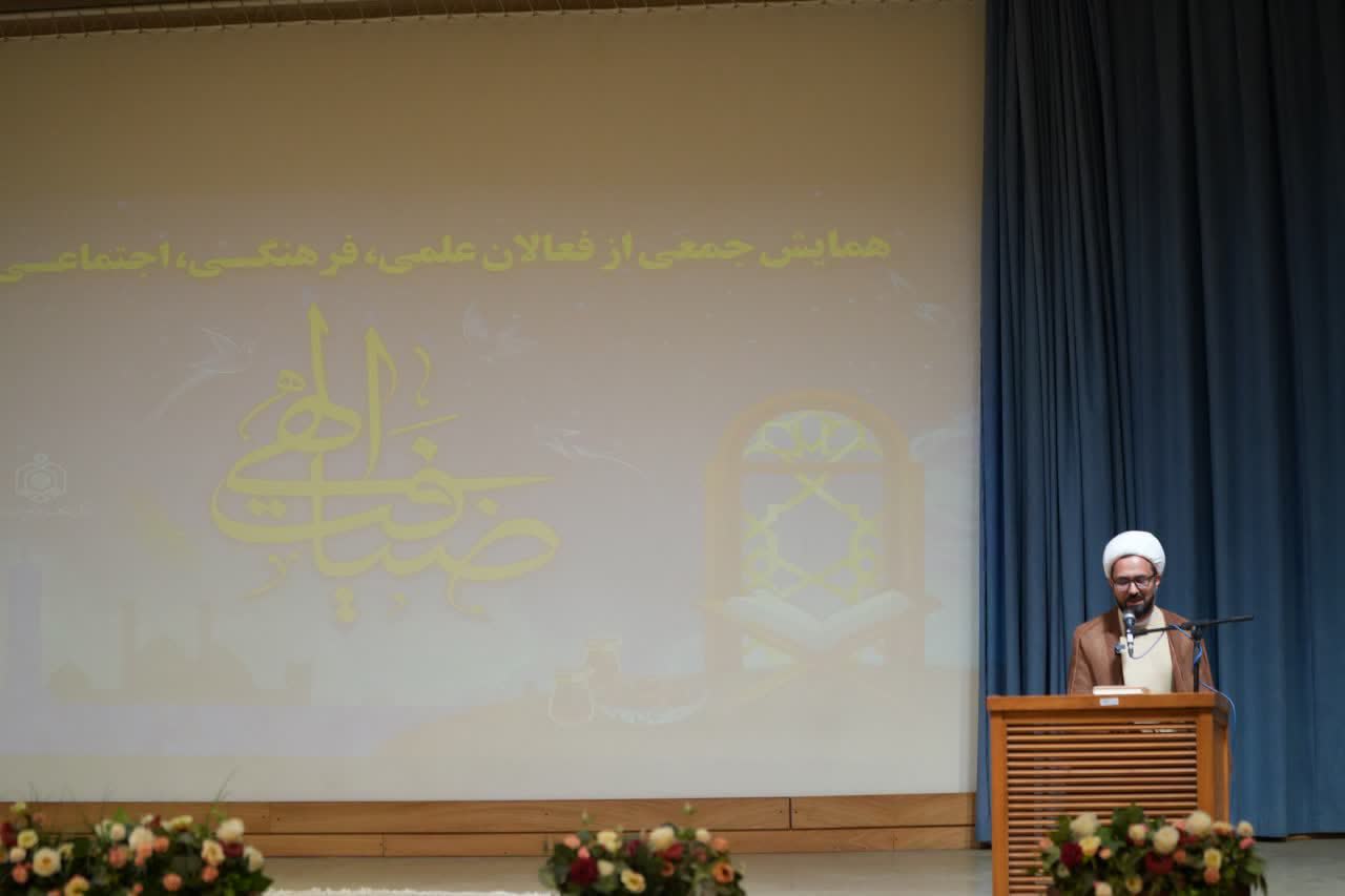 معاون استاندار خراسان رضوی؛ اولویت در کار فرهنگی عدم فاصله از قرآن و عترت است