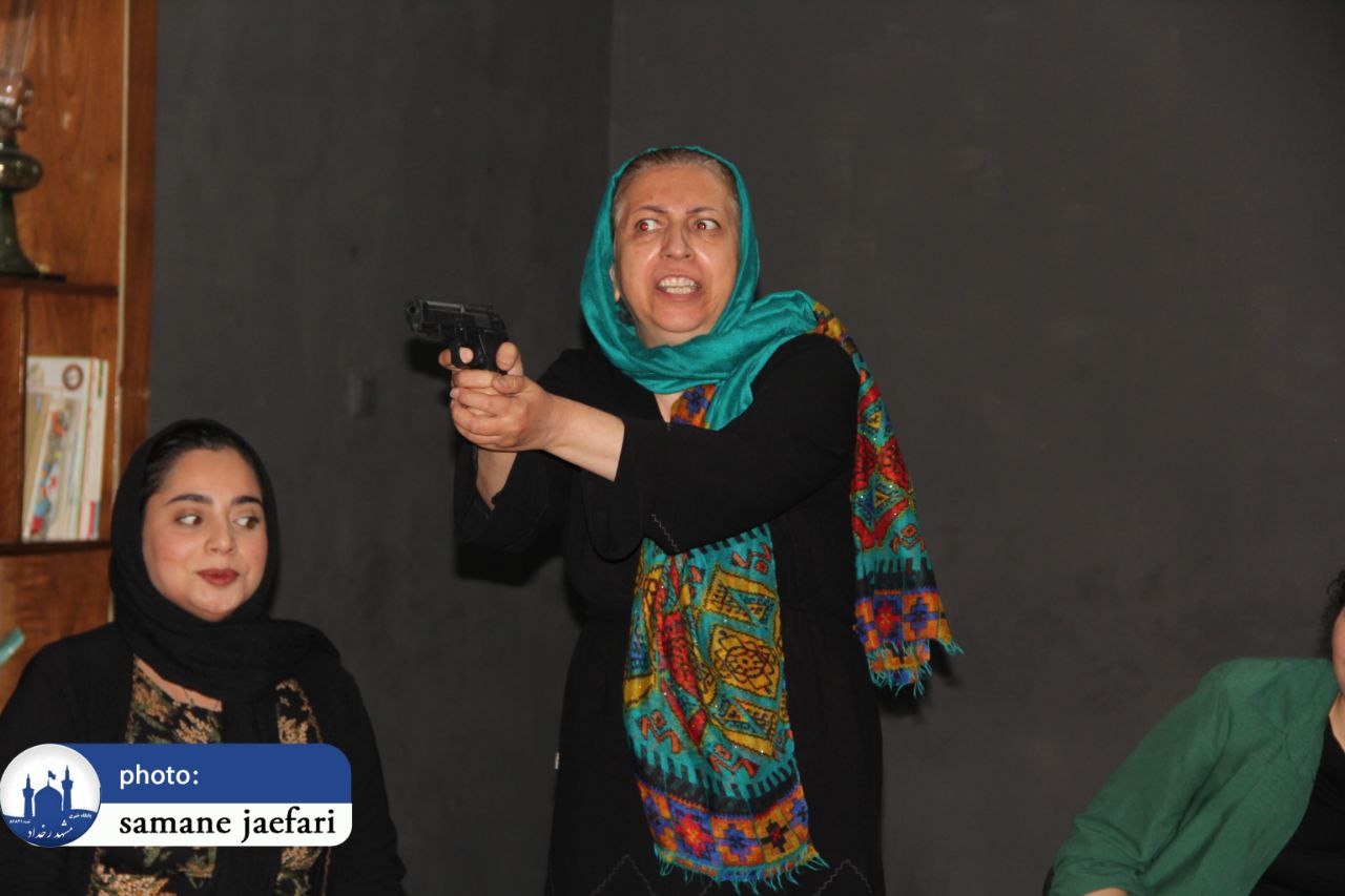 مهرماه؛ زنان شهر لیورپول روی صحنه می‌روند 