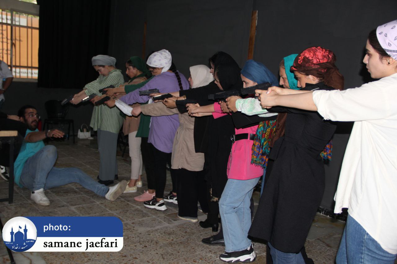 مهرماه؛ زنان شهر لیورپول روی صحنه می‌روند 