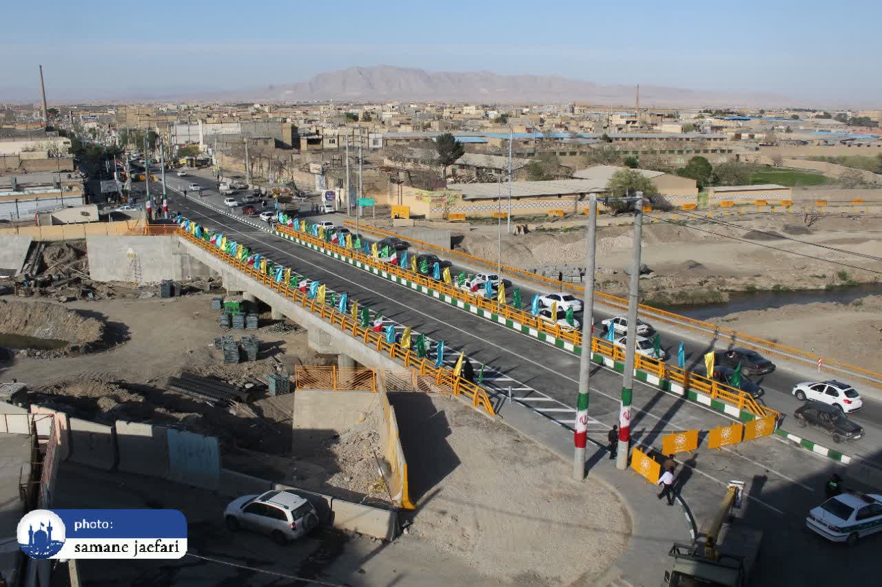 حضور گسترده مردم برای افتتاح یک پروژه