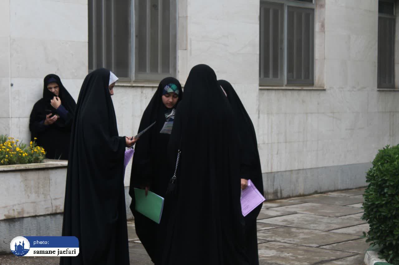 آزمون اعطای مدرک به حافظان قرآن 