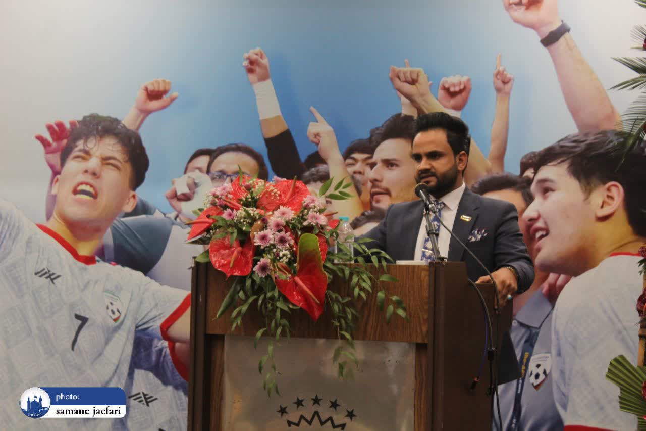 تقدیر از تیم فوتسال افغانستان 