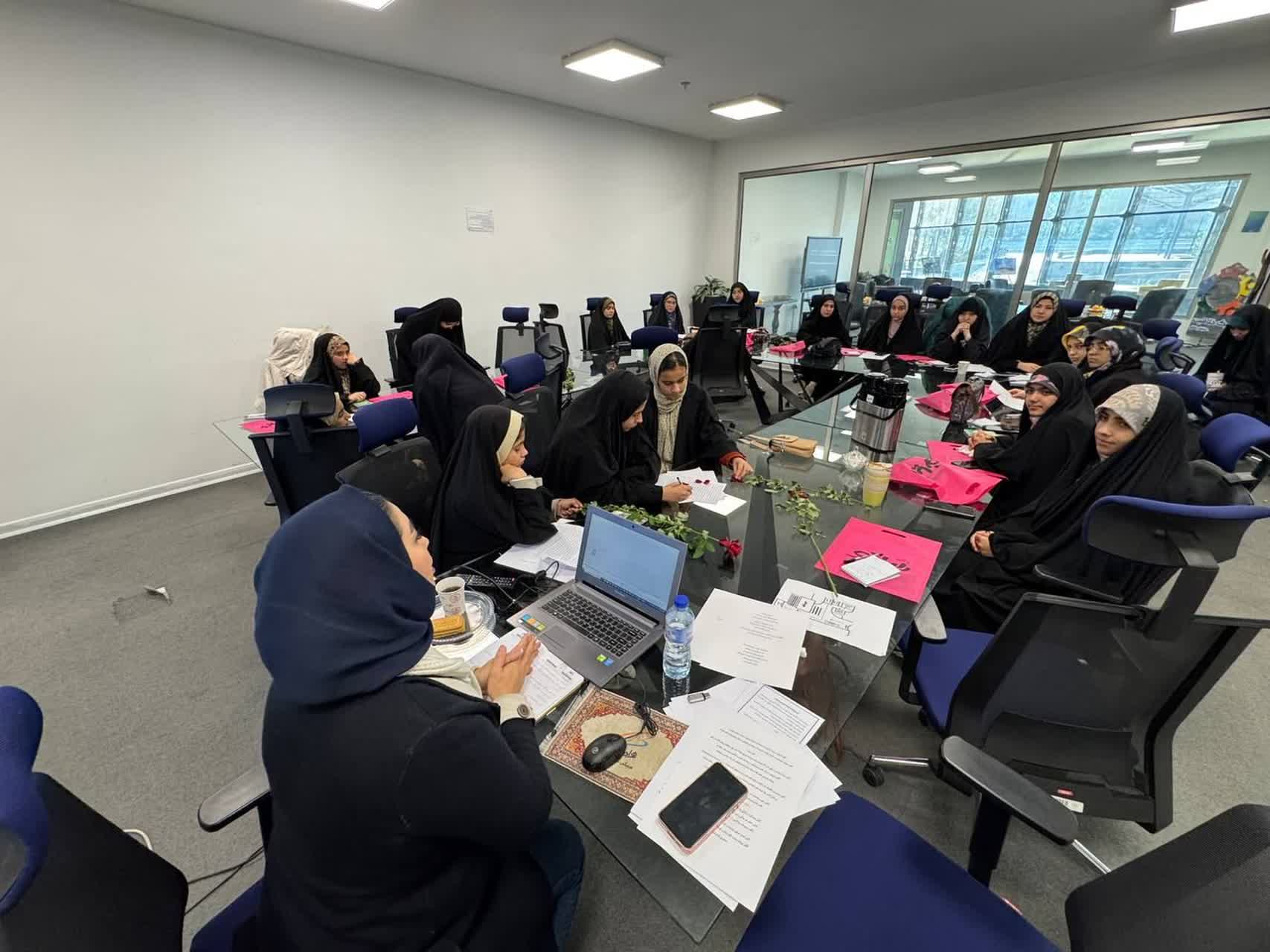 گردهمایی نوجوانان رسانه‌ای مشهد 