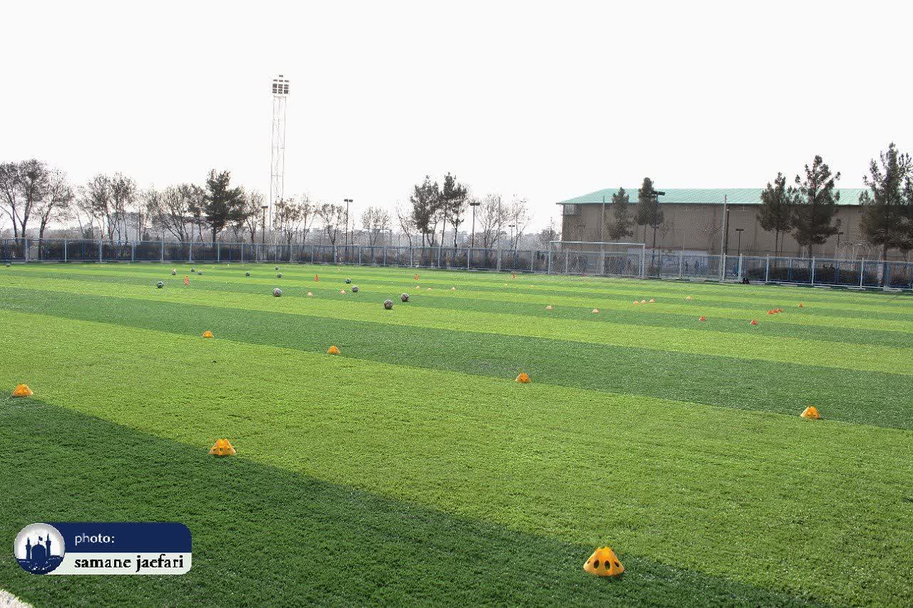 افتتاح زمین کارگری