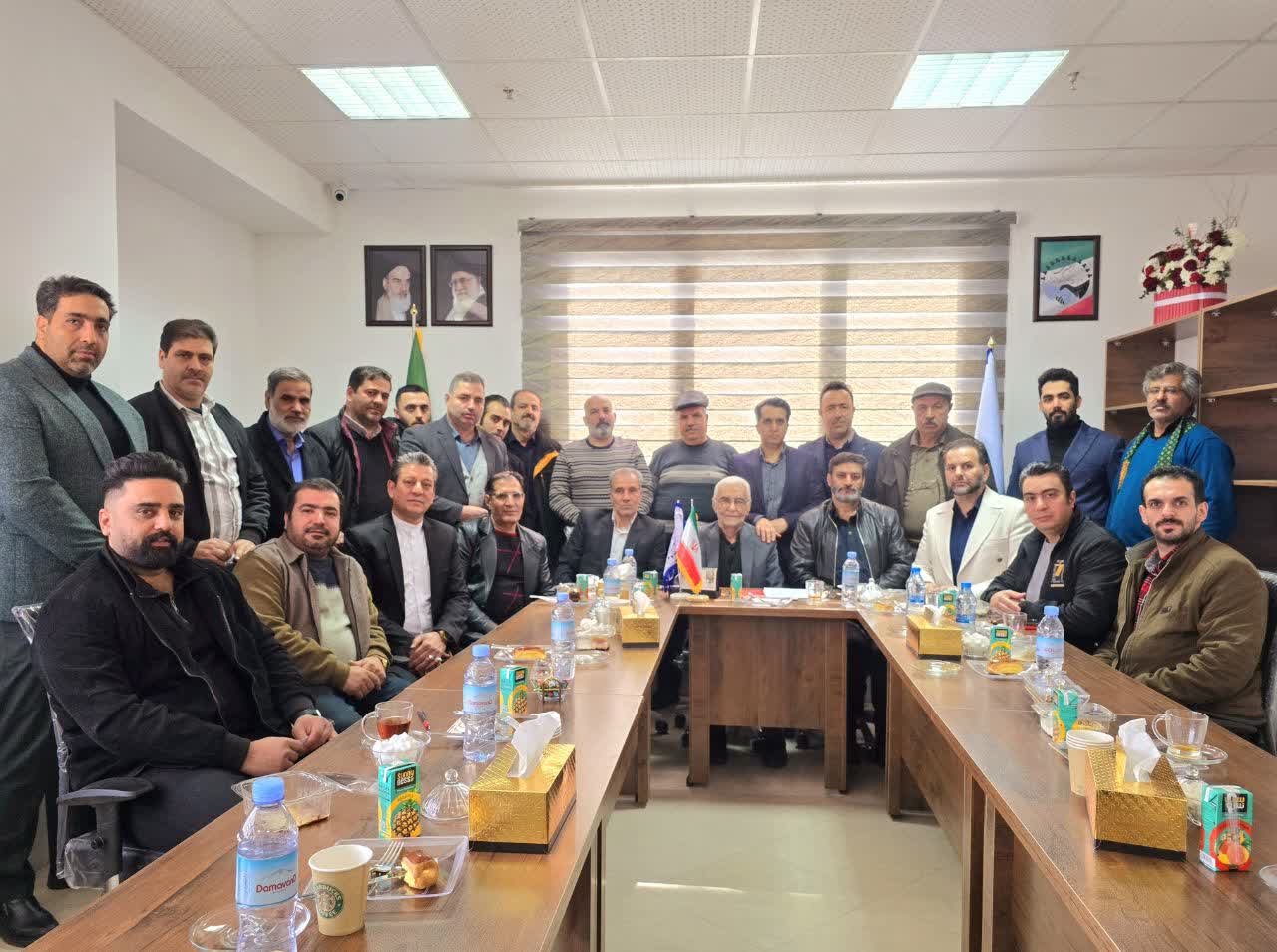 کام شیرین جامعه دربند کمبود مواد اولیه