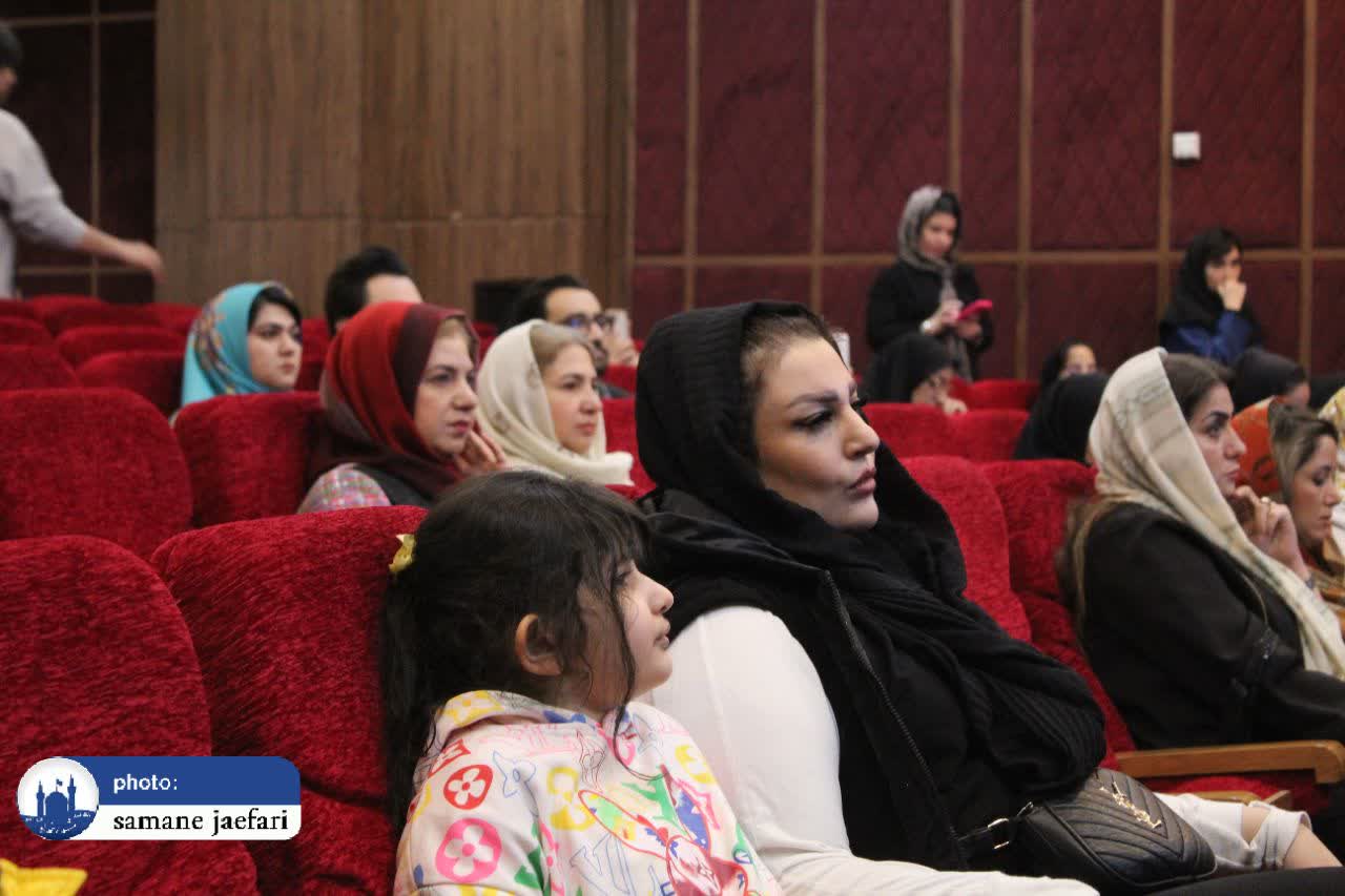 تابلو دست خدا 