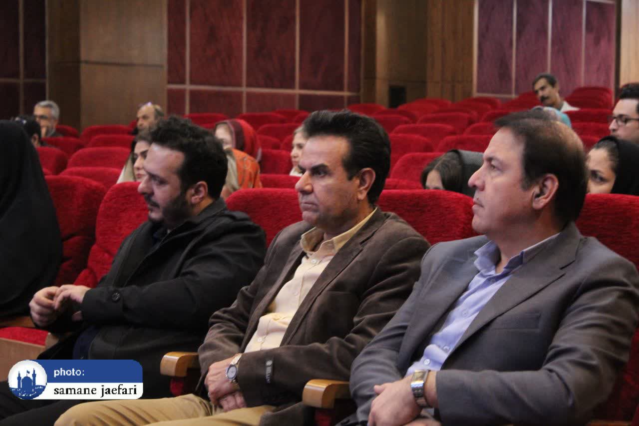 تابلو  نقاشی دست خدا رونمایی شد