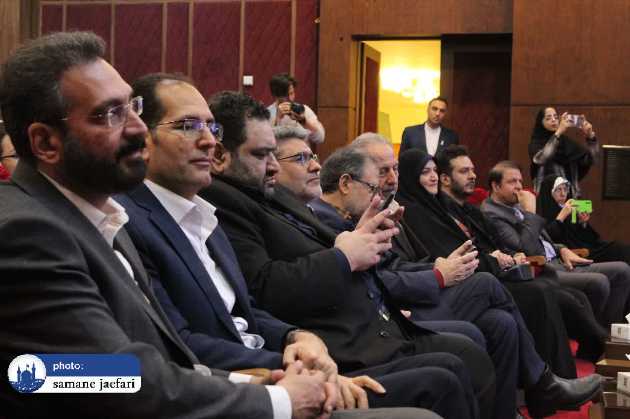 تابلو دست خدا 