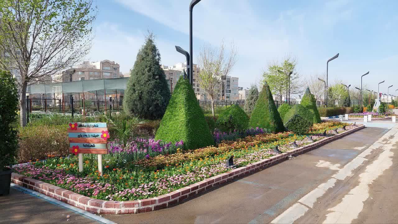 مسیر نوبهار با ۱۲۶ المان و جشنواره تخم مرغ‌های رنگی میزبان شهروندان