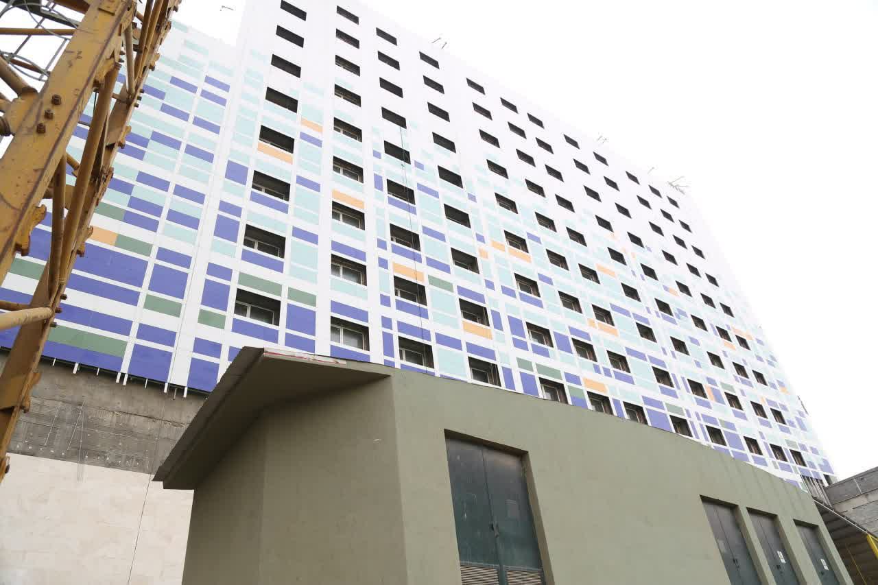 تحویل ۱۶۵ واحد مسکونی از پروژه مسکن ثامن  به زائران پس از ۱۵ سال انتظار