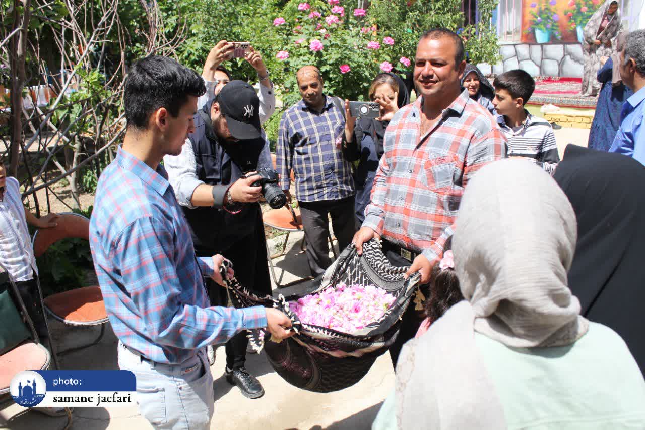 گلابگیری حکیم