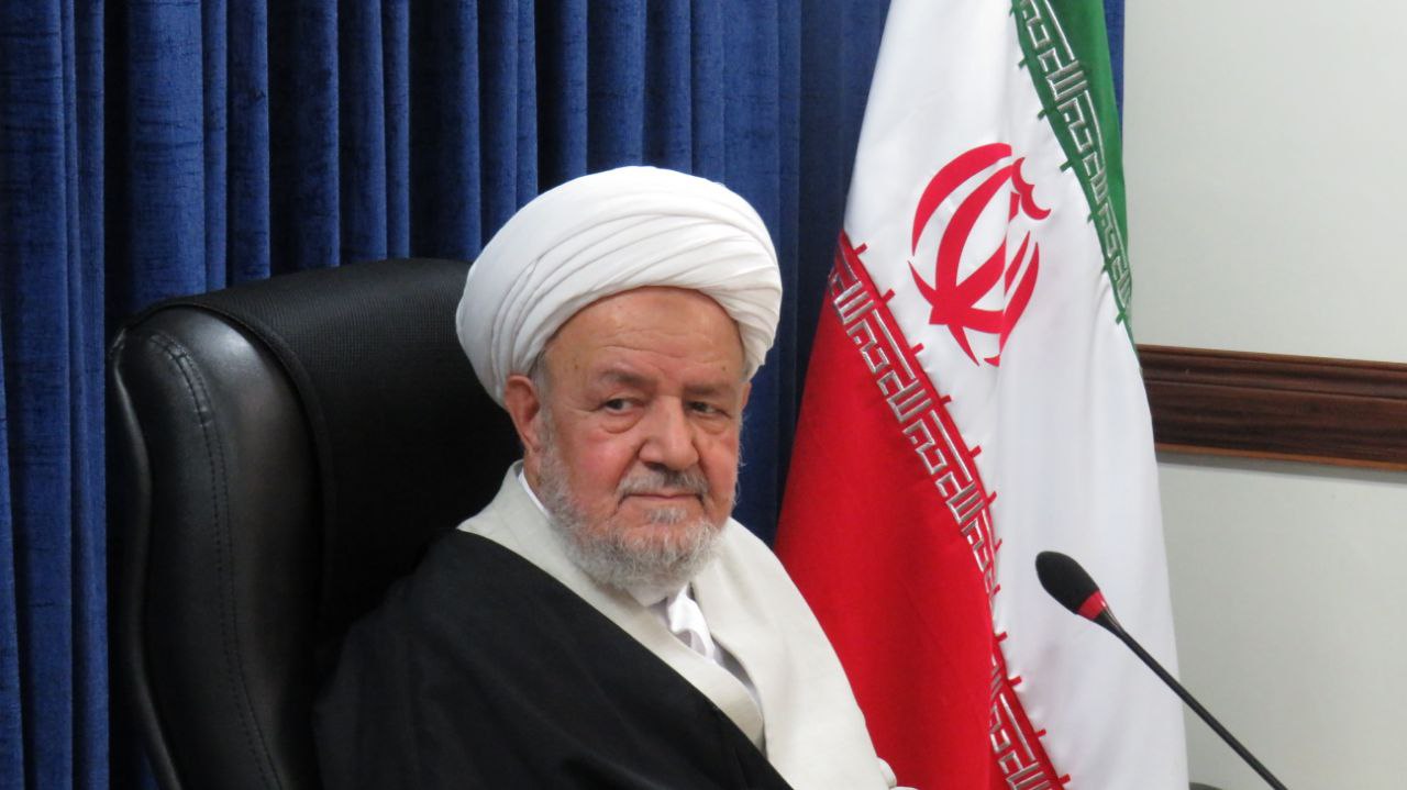 یکی از تدابیر هوشمندانه رهبری تبدیل تهدیدات به فرصت است