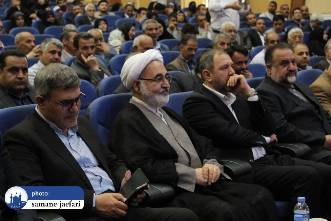 همایش شوراهای خراسان رضوی همایش شوراهای خراسان رضوی