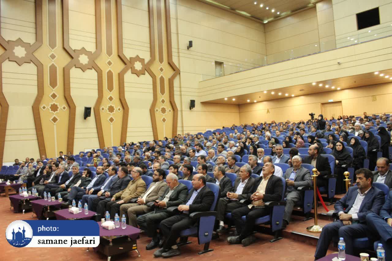 همایش شوراهای خراسان رضوی همایش شوراهای خراسان رضوی