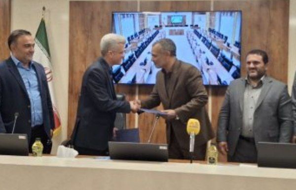 انعقاد تفاهم‌نامه مشترک خانه مطبوعات و دانشگاه آزاد