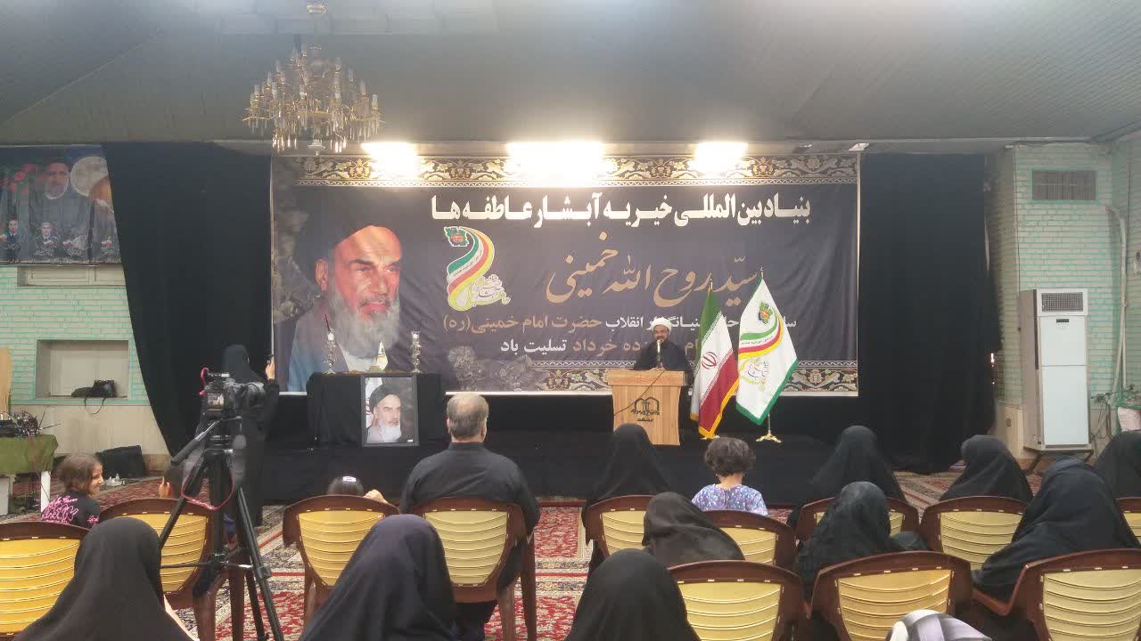 رییس بازرسی حرم مطهر امام رضا(ع) : امام راحل به مردم و راه خود ایمان داشت