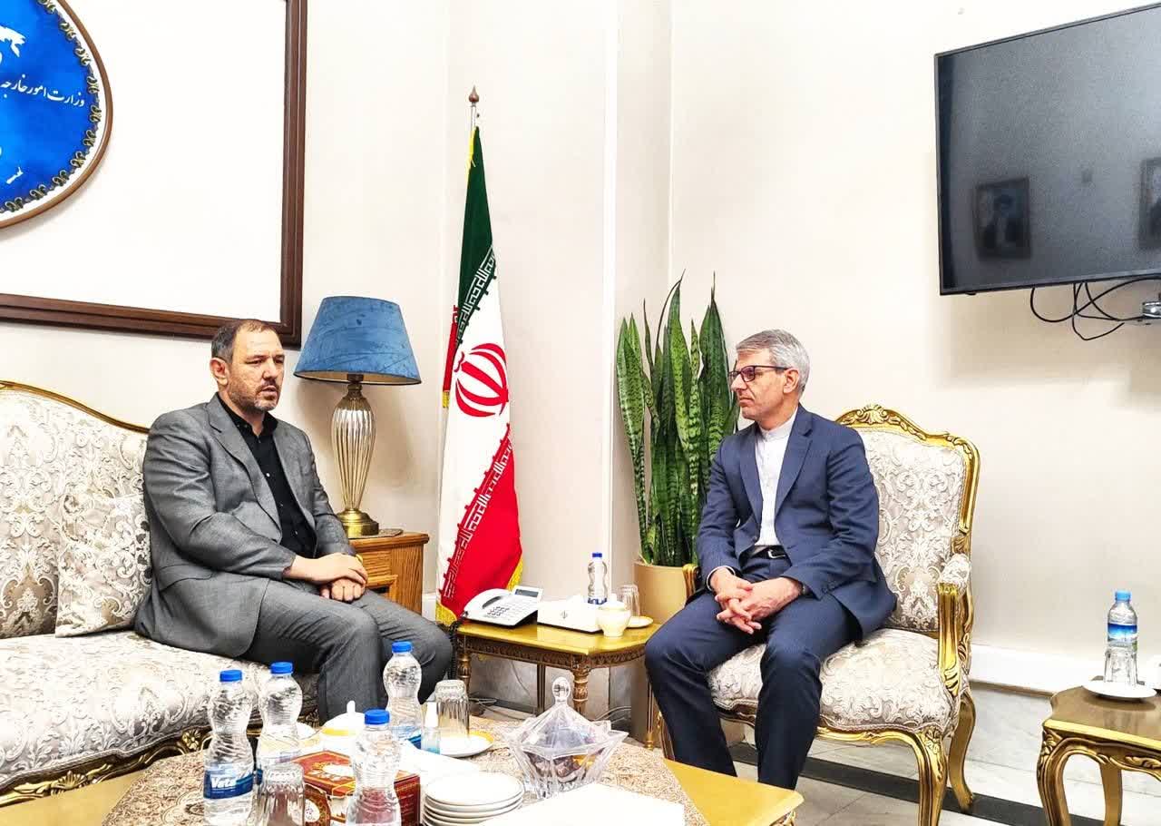 دیدار رئیس شورای عالی استان‌ها با رئیس دیپلماسی عمومی و رسانه ای وزارت امور خارجه