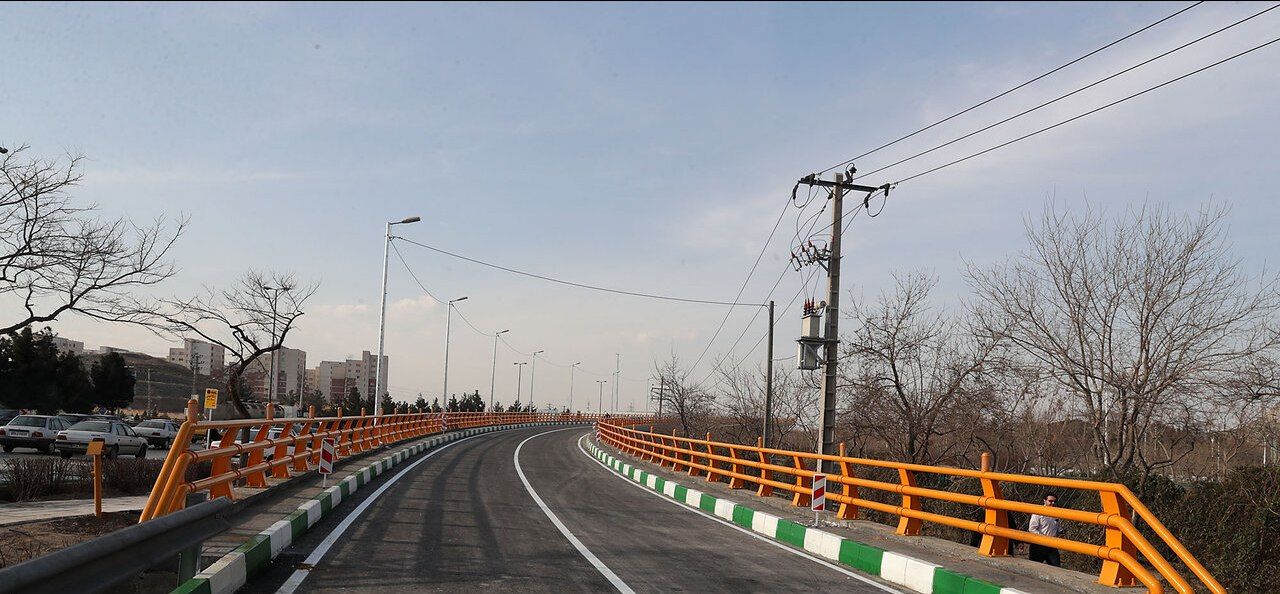 کلان پروژه اتصال میدان انقلاب به بلوار نماز افتتاح شد