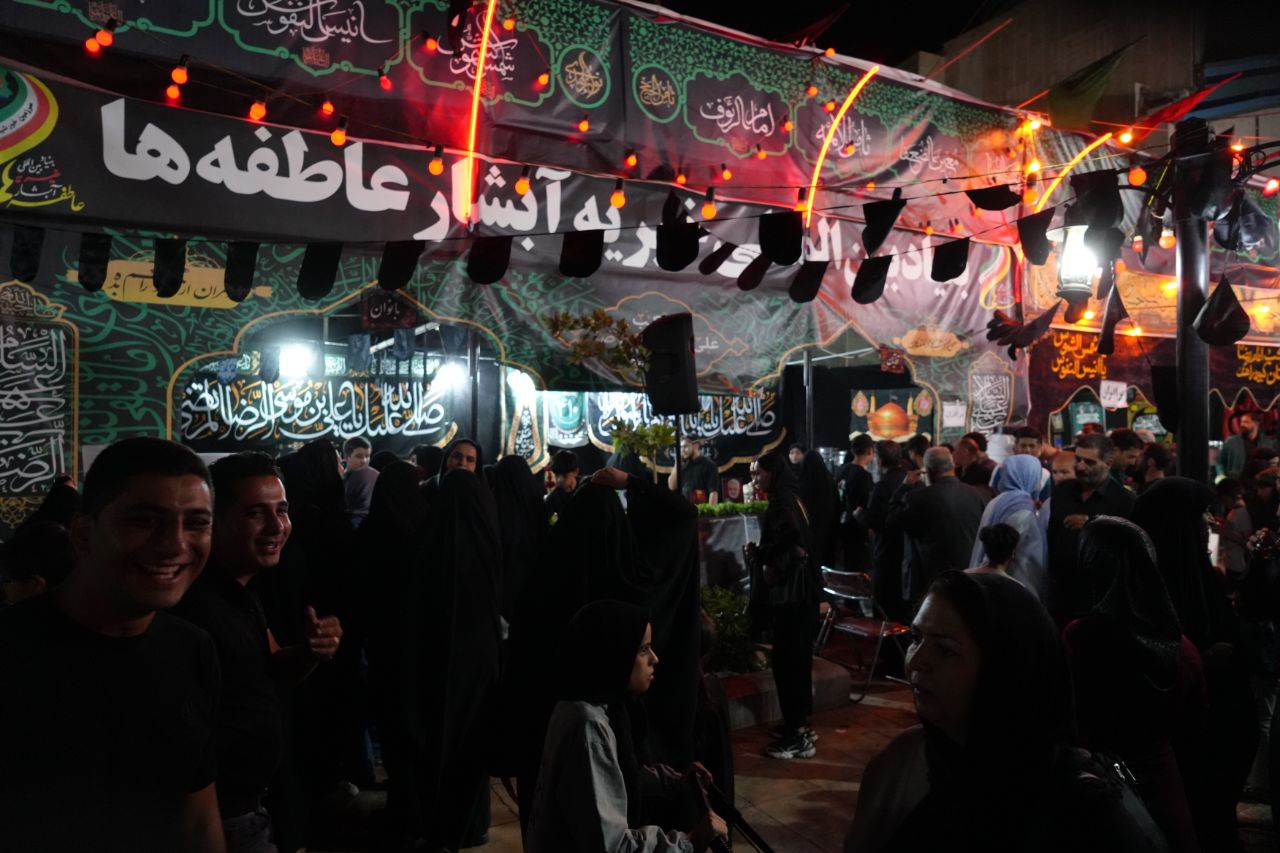 برپایی موکب های بنیاد بین المللی خیریه آبشار عاطفه ها جهت  استقبال از زائران دهه پایانی صفر