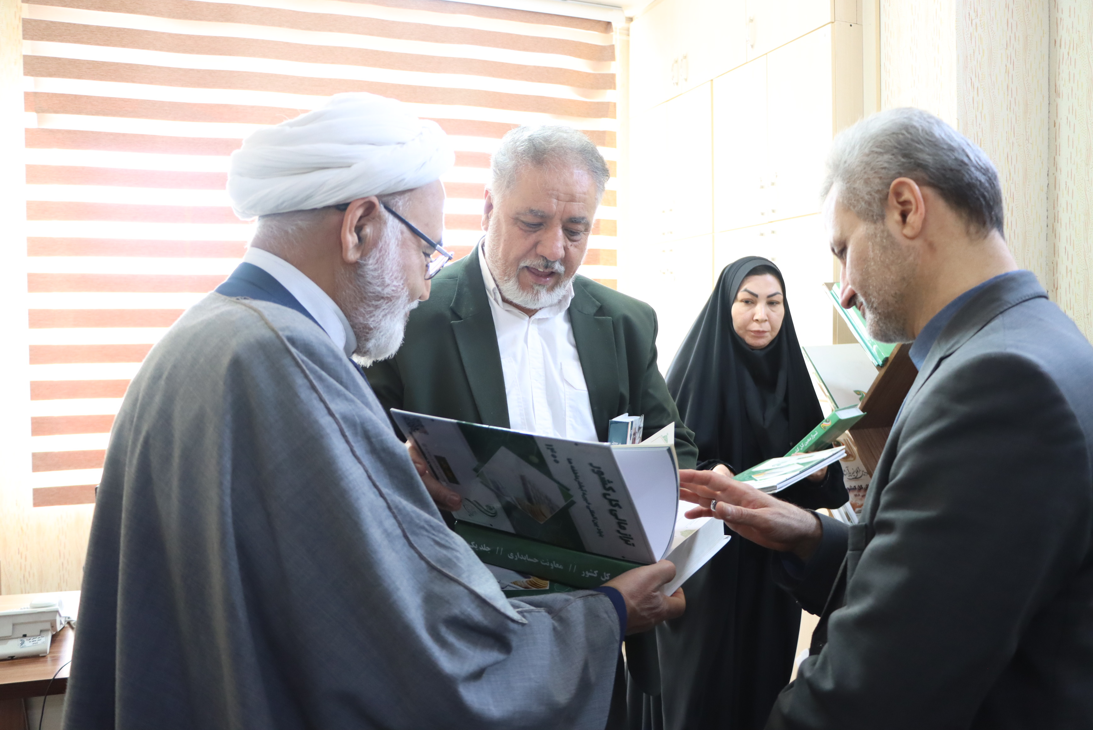 آبشار عاطفه‌ها؛ شبکه‌ای ملی از امید