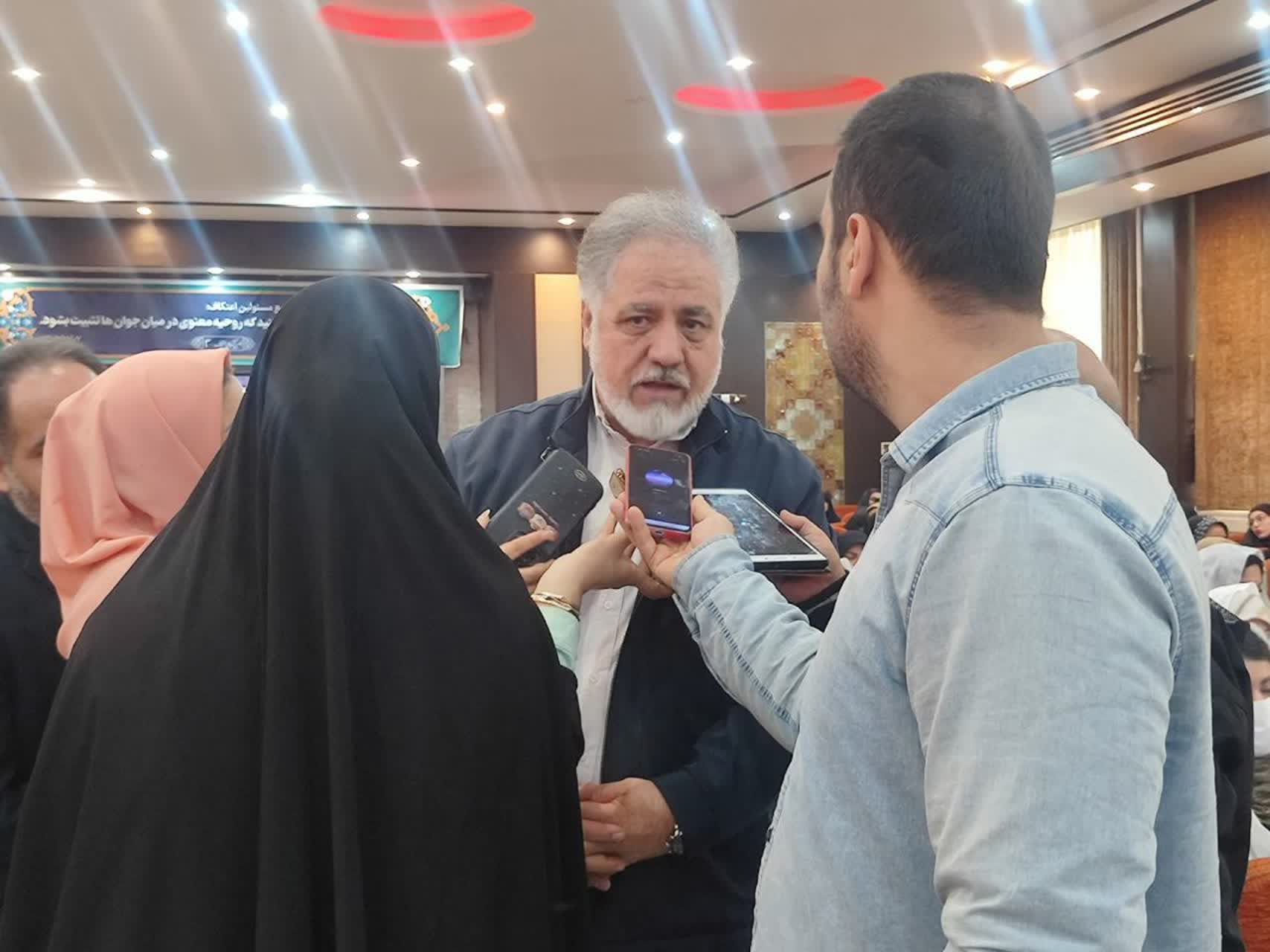 به همت بنیاد آبشار عاطفه‌ها؛ ۱۱۰ زوج زندگی مشترک خود را آغاز کردند